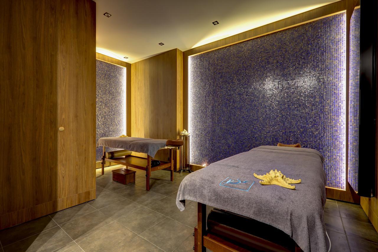 Hotel Afrodyta Business & Spa Радзєйовіце Екстер'єр фото